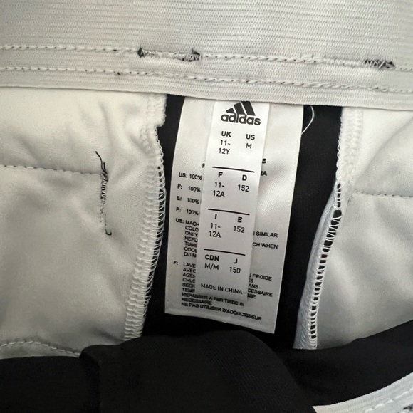 NEW Adidas Boys’ Black Baseball Pants - Picture 4 of 4